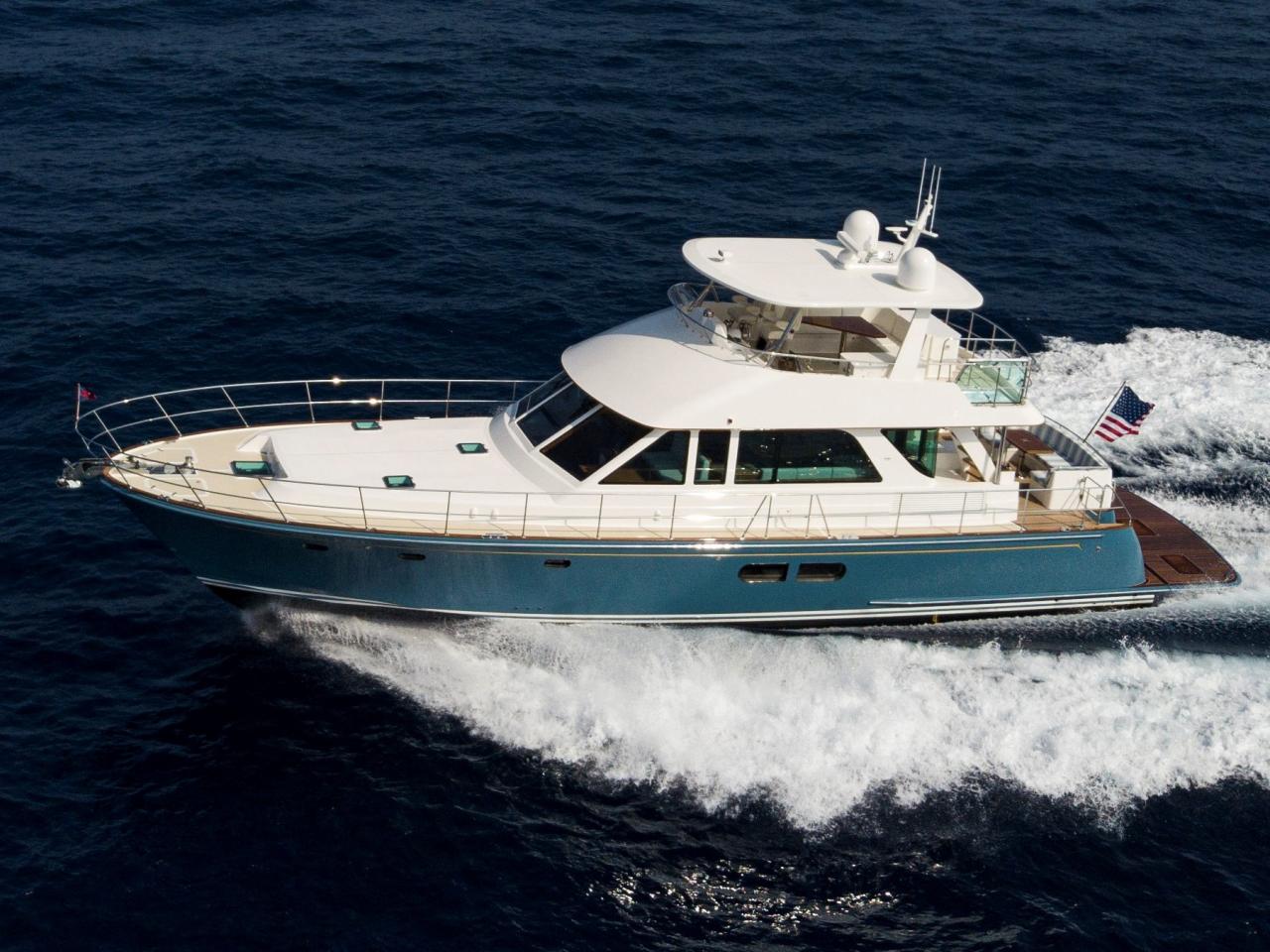 hunt 63 yacht price